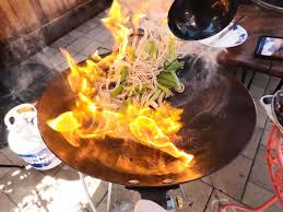 The dcs burner seems to be one of the most powerful and the most economical. The Best Outdoor Wok Burners For Restaurant Style Stir Fries