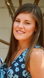 Amanda Shryock's Instagram, Twitter & Facebook