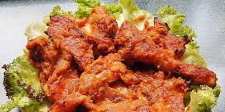 Ayam yang digunakan ialah ayam kampung muda agar terasa lebih gurih dan empuk. 3 Cara Membuat Ayam Bakar Taliwang Yang Enak Dan Menggugah Selera Merdeka Com