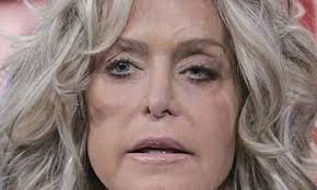 Farrah Fawcett: de ícono de los '70 al alcoholismo, un hijo condenado por  homicida y una muerte dolorosa