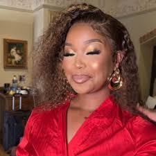 Allison Olvera's Instagram, Twitter & Facebook