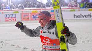 Der wind hat in oberstdorf über die qualifikation zugenommen und ist recht unbeständig. Skispringen Wm Deutscher Gold Wahnsinn In Oberstdorf Wintersport