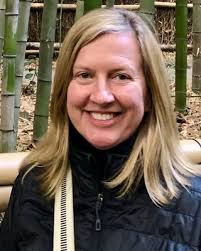 Rebecca Lueck's Instagram, Twitter & Facebook