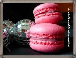 Macaron A La Framboise Recette Ptitchef Recette Recette Macaron Macaron Framboise Macaron