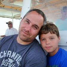 Amazon.com: Thomas Volz: books, biography, latest update