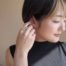 gulamu jewelry ウェーブ ゴールドリング 指輪 重ねつけ 上品 女性 お洒落 二次会 パーティ 結婚式 秋 冬 韓国 個性的  プチプラ人気 キレイめ 大人 : アクセサリー レディース通販GLAM
