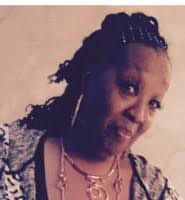 Elaine Sias's Instagram, Twitter & Facebook