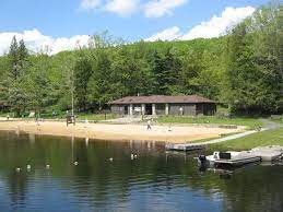 7 Gorgeous Beaches In Pennsylvania That You Must Visit This Summer Pictures Of Beautiful Places Swimming Holes Beach Local