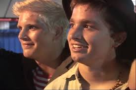 If you've never seen the 2009 "Fans On Film" documentary "Something You  Should Know", here's a 10 minute preview of what it looks like.