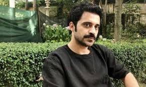 2005 sensiz olmuyor adlı dizi film`de mino rolünü canlandırmıştır. Masumlar Apartmani Esat Kimdir Kac Yasinda Ugur Uzunel In Oynadigi Diziler Ve Instagram Adresi Merak Edildi