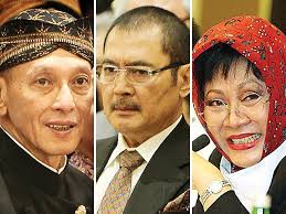 Langsung simak selengkapnya rangkuman suara.com di bawah ini Perusahaan Singapura Gugat Keluarga Cendana Rp 584 M