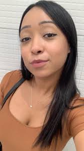 Hello, i am Sandra, from Brazil