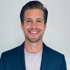 Tom Lorek's Instagram, Twitter & Facebook