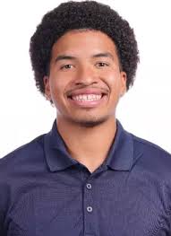 Shay Smith's Instagram, Twitter & Facebook