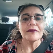 It's cold outside, but love is burning for Kim Yo Han and Cho Yi Hyun:  They've realized how much they mean to one another...and kiss in the snow!  ⛄💕 Binge-watch every single