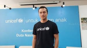 Profil terlengkap nicholas saputra masa kecil agama umur pacar fakta perjalanan karir. Bukan Aktor Ini Cita Cita Nicholas Saputra Waktu Kecil Matamata Com