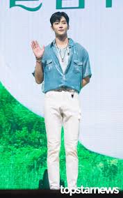 The two tallest kpop idols today are rowoon 192cm of sf9 and uiyeon also at 192cm of greatguys. A Timeline Of Sf9 Rowoon S Height What Is His Real Height Kpophit Kpop Hit