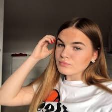 Matilda Beau Hewitt (@m4t1lda)