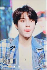 Hendery Pics Handsome Hendery Wayv Nct127 Kpop Idol Idols Disney Princess Facts Disney Fun Facts Hendery Wayv