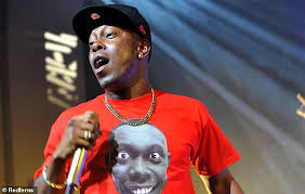 (i jus wanna make my money, you make yours) uh uh uh uh uh uh uh. Yezdaaanmacyym