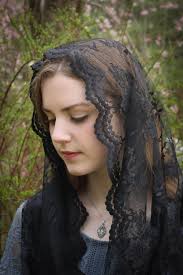 Evintage Veils~ Chantilly Lace Black Infinity Veil OR Triangle Vintage  Inspired Lace Chapel Veil Scarf Mantilla Triangle