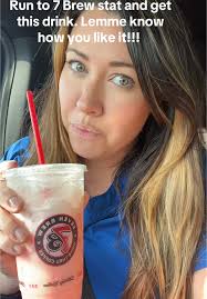 How Many Carbs Are in A Pink Mermaid Energy from 7brew