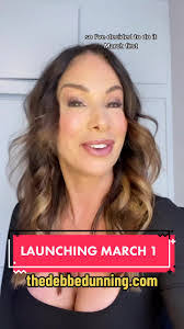 Heidi Willard's Instagram, Twitter & Facebook