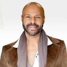 Ty Andrews (thetyandrews)