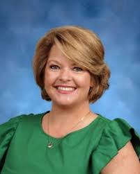 Courtney Hudspeth's Instagram, Twitter & Facebook