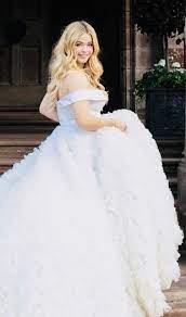 Favourite actress is charlize theron and favourite actor is matthew mcconaughey. Sasha Pieterse Pretty Litle Liars Pretty Little Liars Sasha Pieterse