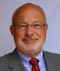 Dennis Paradis's Instagram, Twitter & Facebook