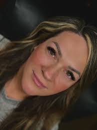 Tiffany Carruthers's Instagram, Twitter & Facebook