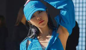Get inspired by our community of talented artists. Mamamoo S Whee In Officially Parts Ways With Rbw Entertainment Allkpop