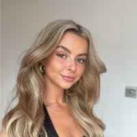 Rosa Doherty's Instagram, Twitter & Facebook