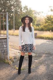 Outfit Wide Brim Hat And Thigh High Boots Wide Brim Hat Outfits Black Lace Up Shoes