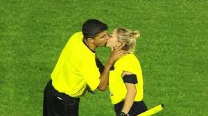Refereeing World Fernanda Colombo Sexual Proposal That Made Her Feel Like Garbage Fernanda colombo uliana (* 24. refereeing world fernanda colombo