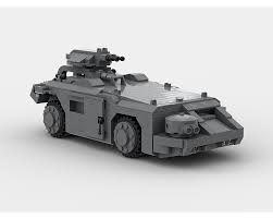 This gun is notably seen in the hands of private frost just before the aliens attack. Lego Moc Aliens M577 Apc By Rick Brickham Rebrickable Build With Lego