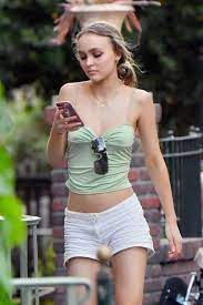 Pin on Lily rose depp