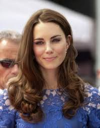 Before leaving for pakistan, kate middleton changed her hair color again, it's the second time in a few months that william's wife shows a new color.here are the photos and latest news on kate. 18 Kate Middleton Hair Royal Hair For Everyday Women