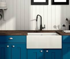 Below you will find german, usa and italian manufacturers, ranging from luxury models to more mainstream and affordable options. Kitchen Faucets Rohl Luxury Kitchens