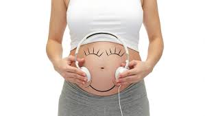 anne karnindaki bebekler anne sesini fark eder mi hamilelik com tr