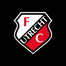 Je traint in je eigen robey tenue als een. Fc Utrecht Home Facebook