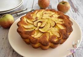 Moelleux A La Frangipane Et Aux Pommes Recette Gateau Au Pomme Moelleux Recettes De Cuisine Recette Dessert