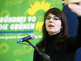 The neoliberal lobby organization insm has advertised a targeted attack on annalena baerbock in several newspapers. Annalena Baerbock Privat Kinder Ehemann Und Hobbys