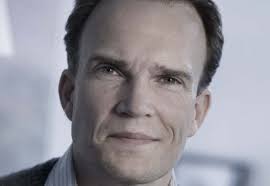 Mindcast 022 M Nicolai Spis Hojoktan Fode Drop Maelken Og Fa Mere Energi End Du Nogensinde Har Haft Vium Inspires