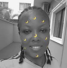 Beauty goddess go dey regret why she do that video. 😂 With her wide mouth  wey be like ikpu nwanyi ogoja. Na Zanzibar wey they for backyard she use  they make unnecessary