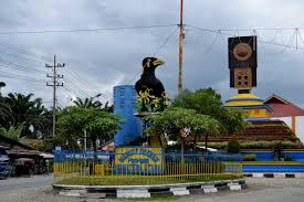 Sebagai pejabat publik dan sekaligus kader partai, kepala daerah dianggap tak bisa sepenuhnya netral menjelang pemilihan umum dan pemilihan presiden sehingga banyak di antara mereka dilaporkan ke bawaslu. Tentang Tebing Tinggi Website Resmi Pemerintah Kota Tebing Tinggi