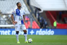 Al término del año 2011 es desvinculado del atlético nacional. Golazo De Tiro Libre De Edwin Cardona Con El Pachuca