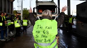 Suivez toute l'info en direct en photo et en vidéo actualités. Les Gilets Jaunes Ne Sont Peut Etre Pas Unifies Mais Ils Se Montrent Determines