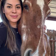 Hi i'm new to the group and i have a sinus infection. looking for a place  that has good soup. chinese, mexican, anything! no panera tho😂 Thank you  guys♥️